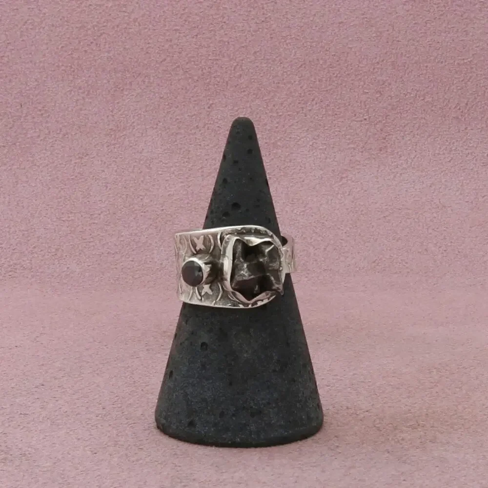 sterling silver vintage artisan crafted pyrite & black cz ring size 6.5